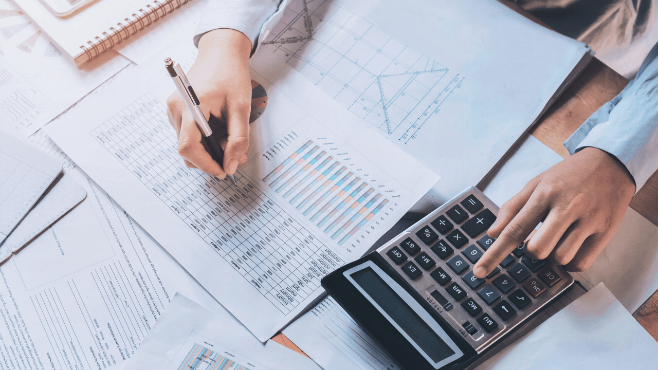 Top 5 Forensic Accounting Careers - St. Thomas University News